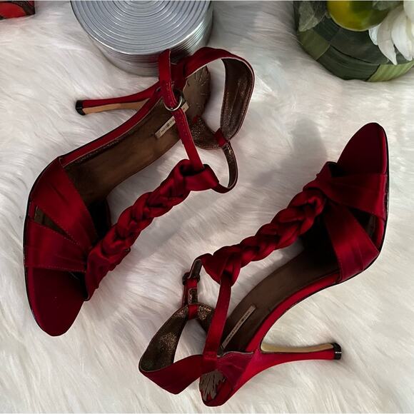 New Max Studio Red Satin Braided  T-Strap High Heeled Sandals Sz 5.5  NWOT - Picture 3 of 11